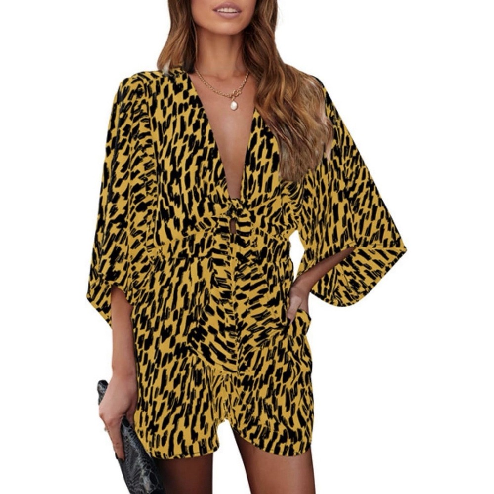 Leopard Print Shorts Jumpsuit Wrap V Neck Size Large